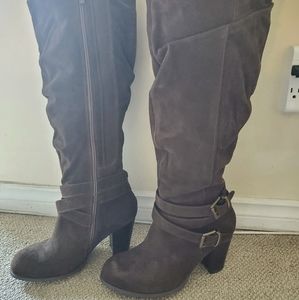 Torrid size 10 wide calf boots
